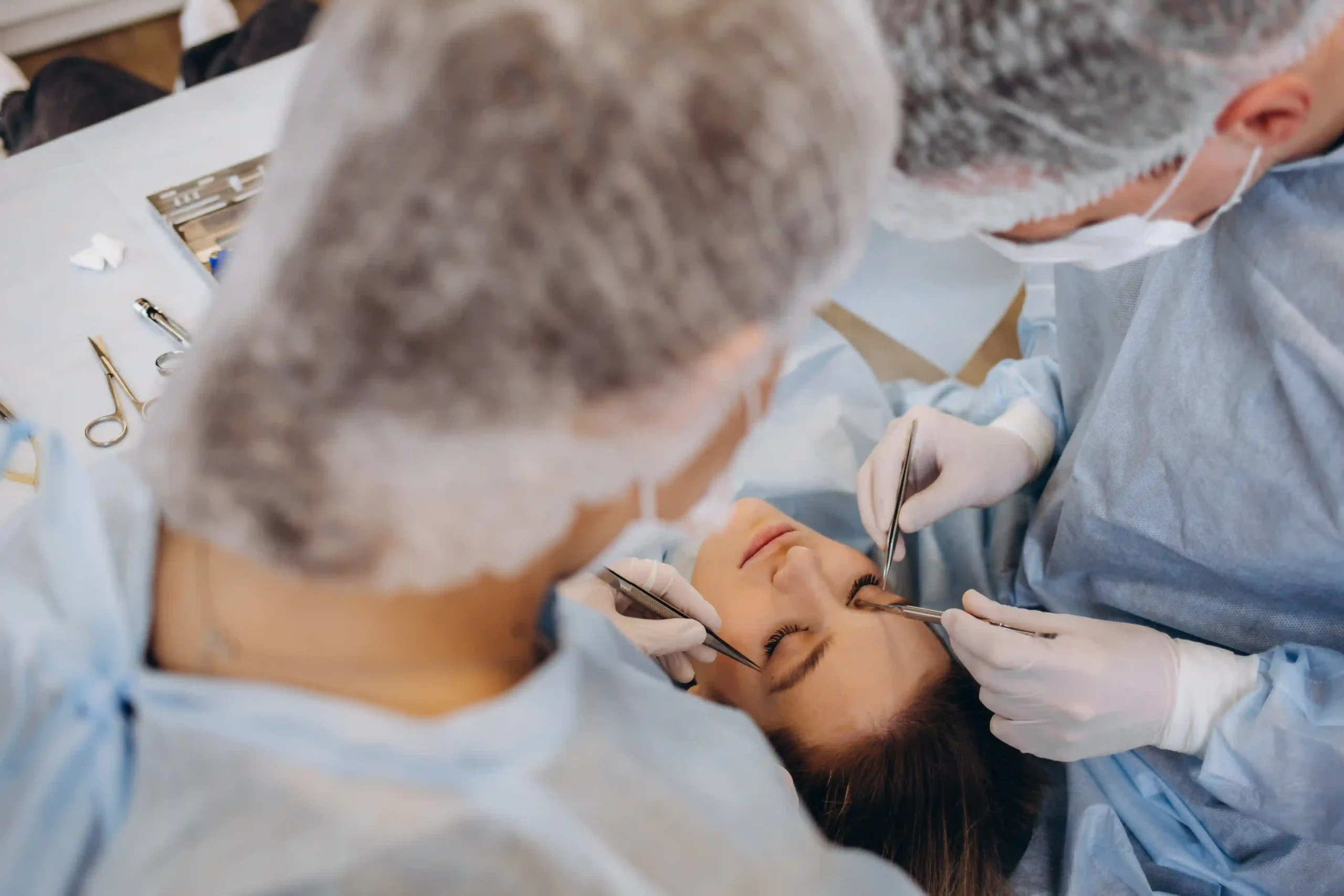 Medicina estética vs cirugía plástica en Guatemala - diferencias
